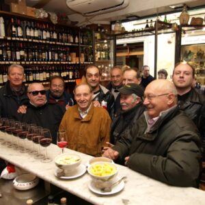 Wine Bar Florence: How to Enjoy Tuscan Wine in the Historic Center